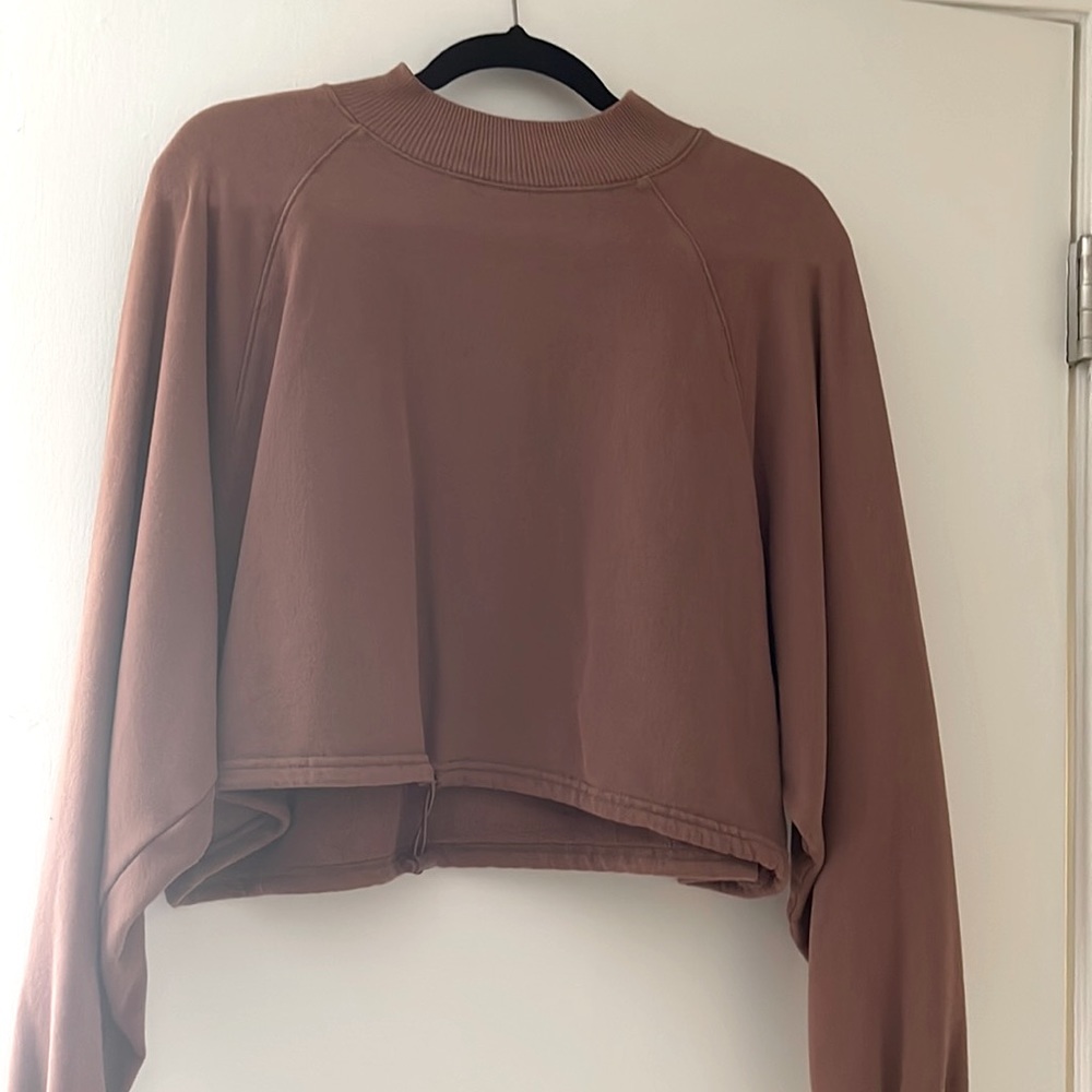 Aeropostale L sweater